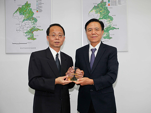 A cordial meeting with Taiwan Lien Chan